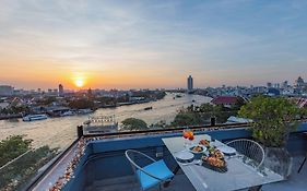 ริเวอร์ วิว เรสซิเดนซ์